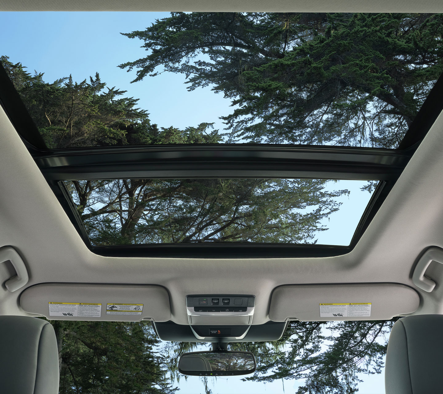 Nissan Pathfinder Panoramic Electric Moonroof
